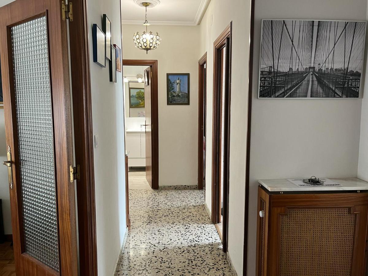 En Palencia Capital Centrico Con Garaje Roberto Apartment Exterior photo